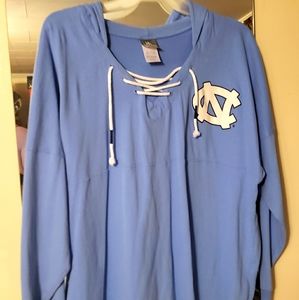 Unc hooded shirt